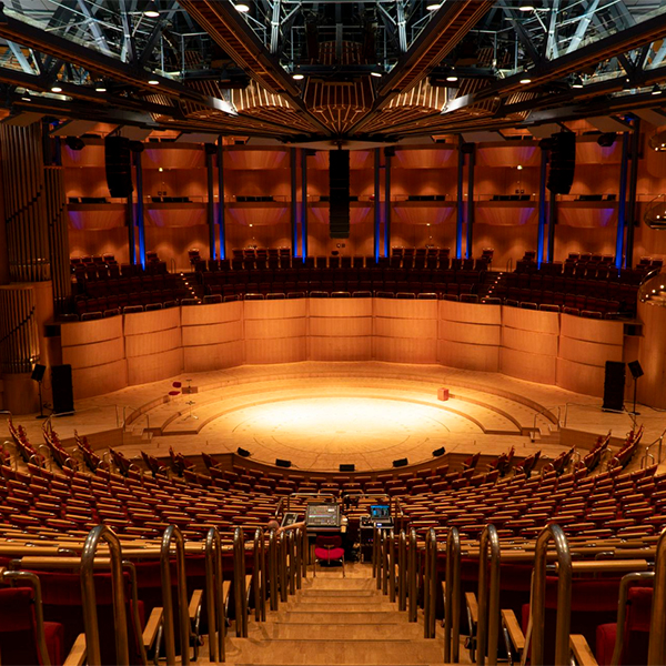 Cinefórum: 'We’re all going to the world’s fair'